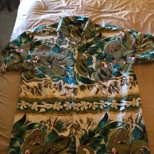 Men’s Medium Tiki Style Shirt